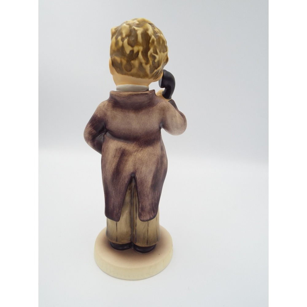 #42 - Goebel Hummel Hello Chef Figurine - Picture 3 of 5